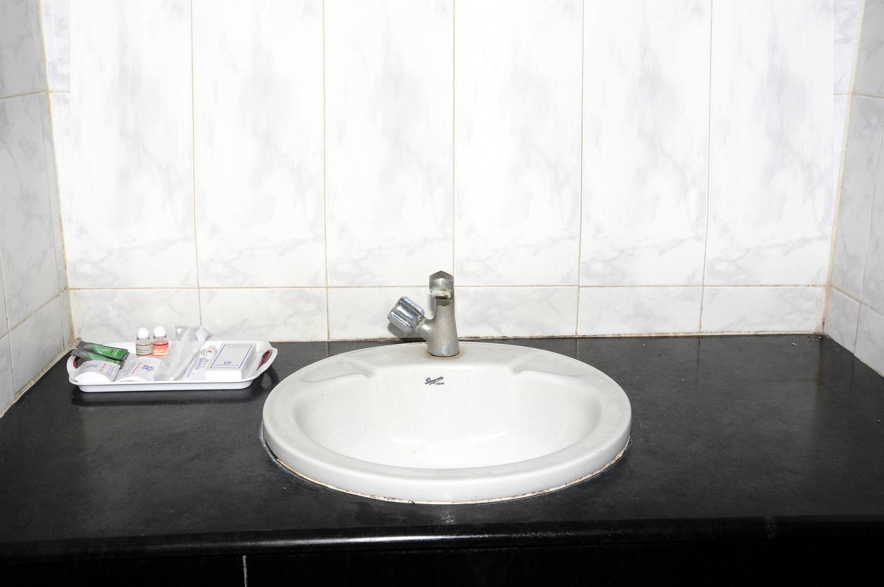 Hotel Annamalai Tiruchirappalli Buitenkant foto