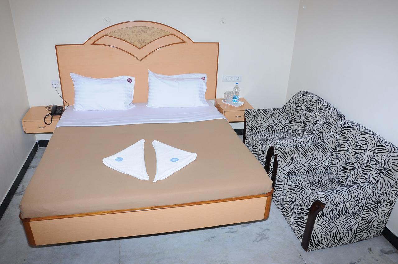 Hotel Annamalai Tiruchirappalli Buitenkant foto